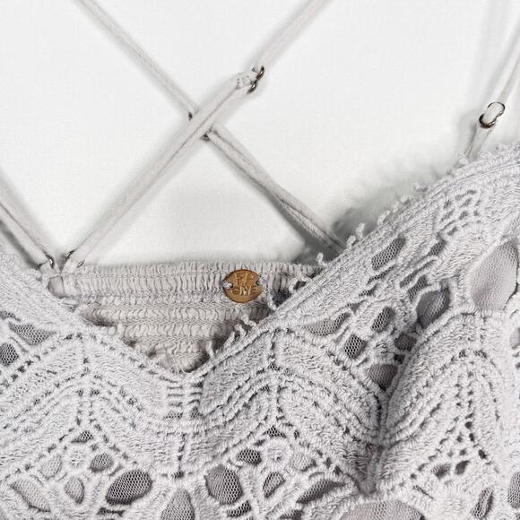 Free People One XSmall Gray Ilektra Bralette Lace Crochet Cropped Tank Straps - Picture 4 of 9